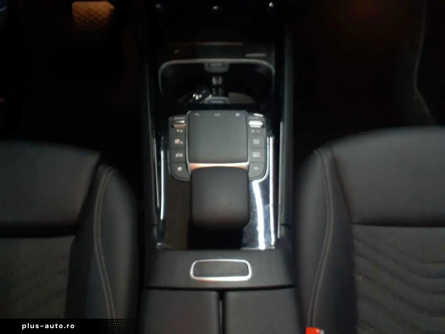 MERCEDES-BENZ GLA 250 e 8G-DCT Style BusiP LED SHZ