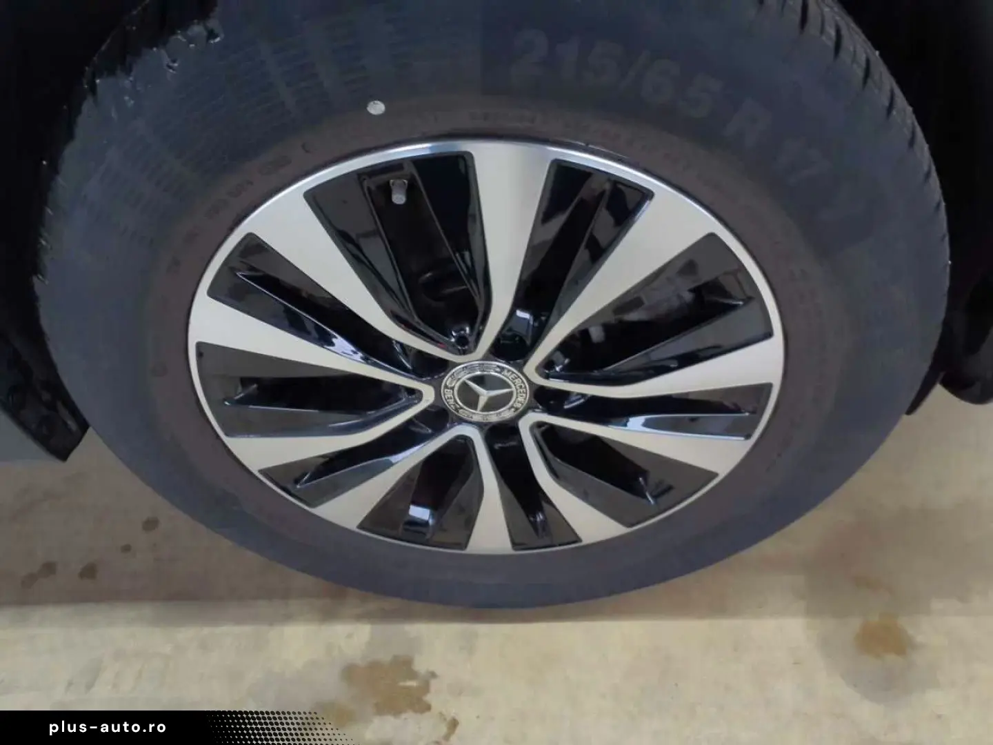 MERCEDES-BENZ GLA 250 e 8G-DCT Style BusiP LED SHZ