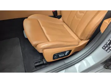 BMW 840 d xDr M-Sport HUD AD StandHZG Navi Leder H&K