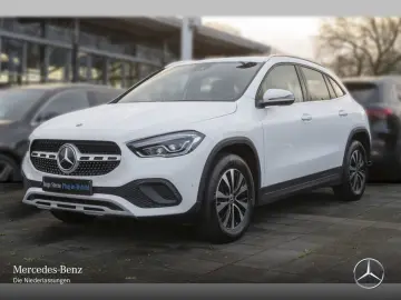 MERCEDES-BENZ GLA 250 e Style MBUX Navi  Kam LED Sound