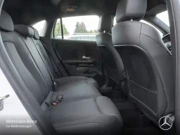 MERCEDES-BENZ GLA 250 e Style MBUX Navi  Kam LED Sound