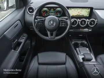 MERCEDES-BENZ GLA 250 e Style MBUX Navi  Kam LED Sound