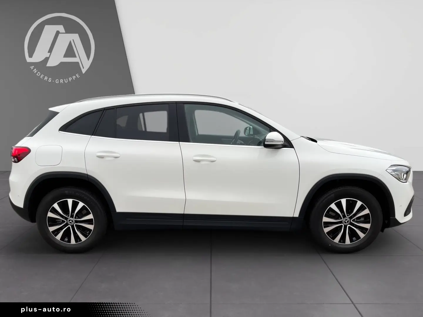 MERCEDES-BENZ GLA 250 e Style MBUX LED PDC Kam Apple