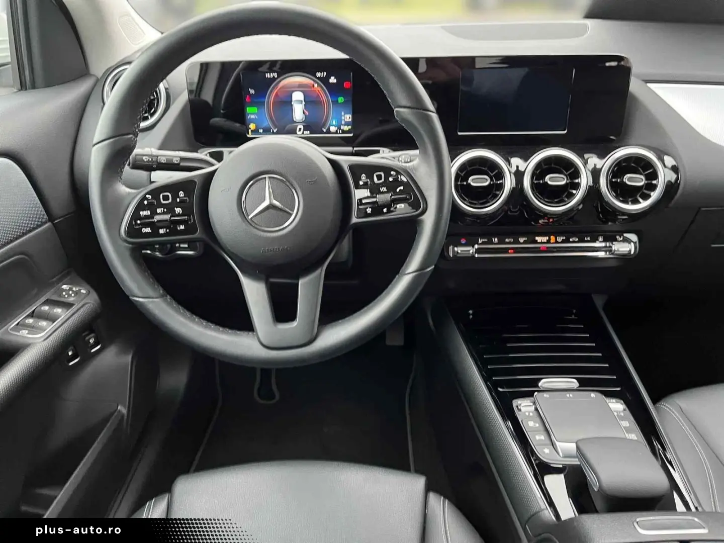 MERCEDES-BENZ GLA 250 e Style MBUX LED PDC Kam Apple