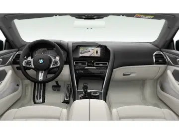 BMW 840i xDrive Cabrio M SPORT Laserlicht Driving As