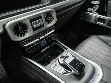 Mercedes-Benz G 500 MANUFAKTUR – Lux & Performanță Absolută