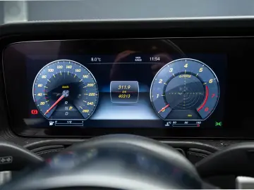 Mercedes-Benz G 500 MANUFAKTUR – Lux & Performanță Absolută