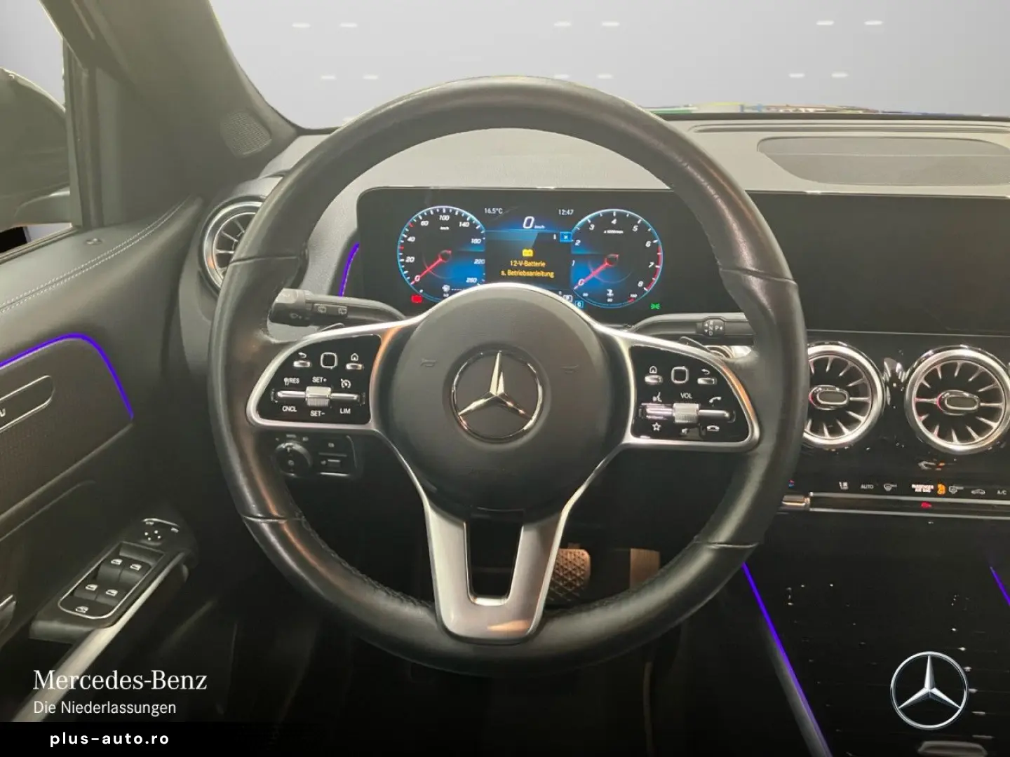 MERCEDES-BENZ GLB 200