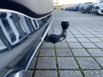 MERCEDES-BENZ GLC 300 e 4M AMG DIGI LIGHT MEMORY TOT&hellip;