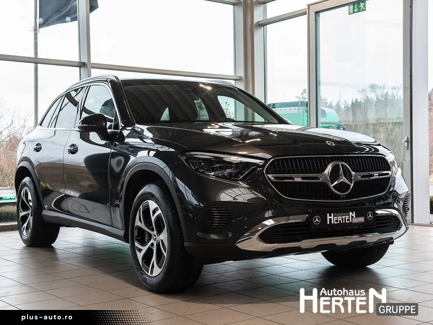 MERCEDES-BENZ GLC 300 e 4M AVANDGARDE AHK AMBIENTE WINTER-P