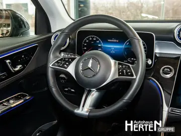 MERCEDES-BENZ GLC 300 e 4M AVANDGARDE AHK AMBIENTE WINTER-P