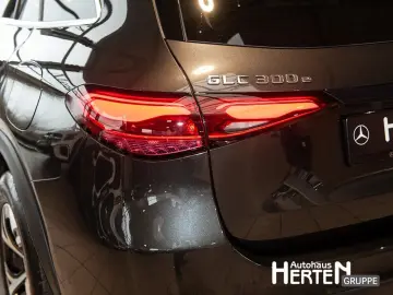 MERCEDES-BENZ GLC 300 e 4M AVANDGARDE AHK AMBIENTE WINTER-P