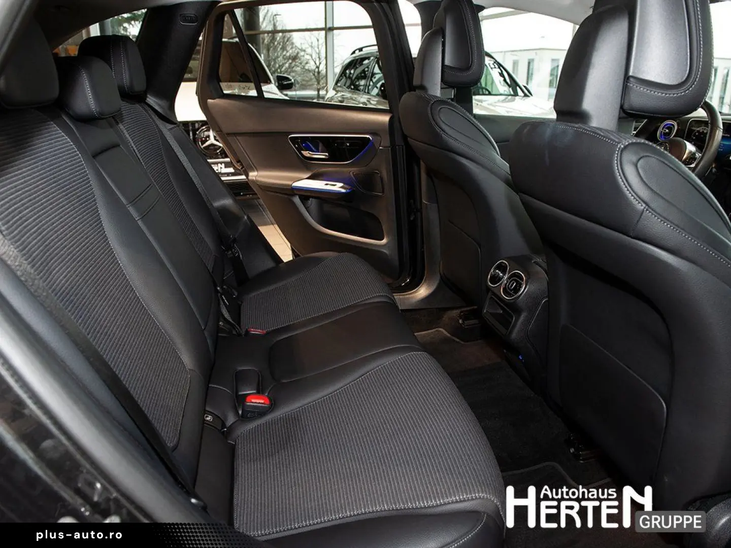 MERCEDES-BENZ GLC 300 e 4M AVANDGARDE AHK AMBIENTE WINTER-P