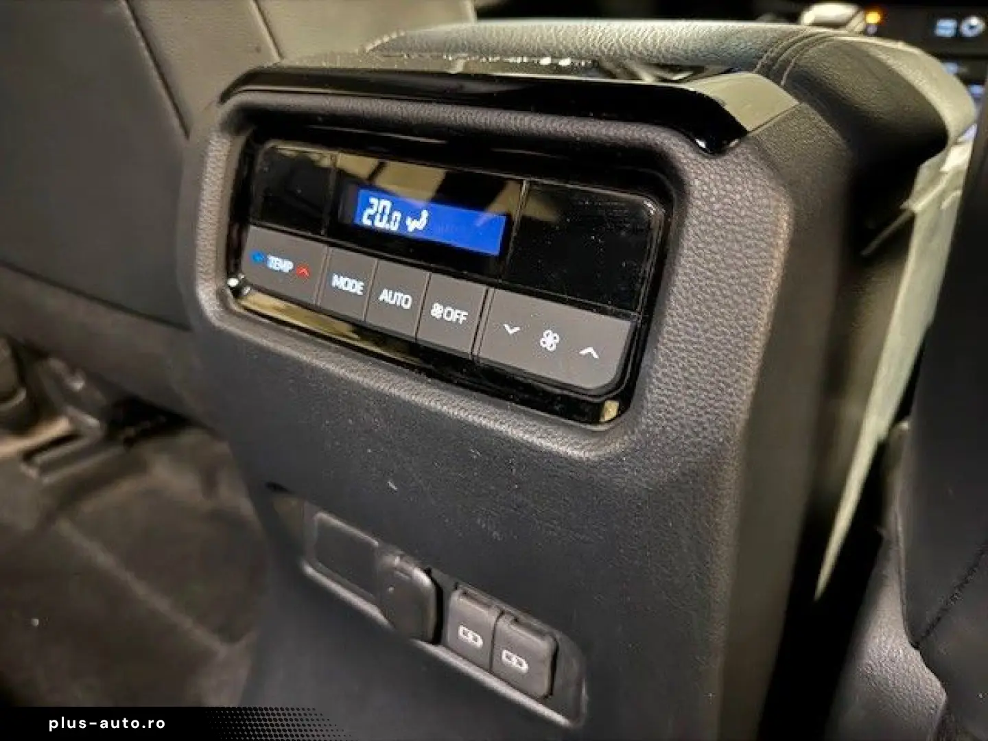 TOYOTA Land Cruiser 2.8 D-4D 4WD Executive Automatik