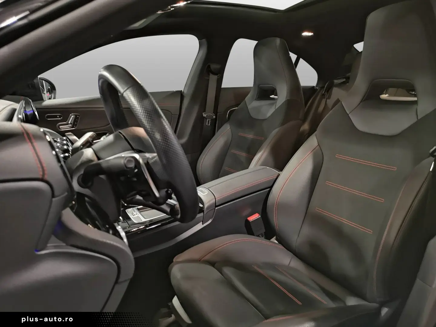 MERCEDES-BENZ AMG CLA 35 4M PREMIUM PANO-SD 360KAM BURMESTER