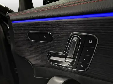 MERCEDES-BENZ AMG CLA 35 4M PREMIUM PANO-SD 360KAM BURMESTER