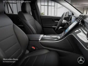 MERCEDES-BENZ GLC 300 e Avantgarde Adv. Pano DIGI-LI&hellip;