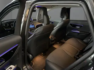 MERCEDES-BENZ GLC 300 e 4M Avantgarde TWA 360 AHK Sitzhz