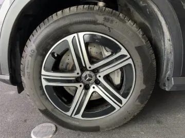 MERCEDES-BENZ GLC 300 e 4M Avantgarde TWA 360 AHK Sitzhz