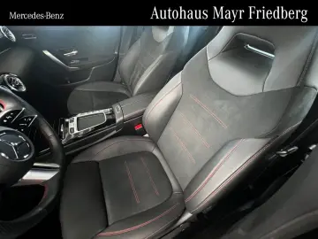 MERCEDES-BENZ CLA 250 4M AMG PREMIUM AMBIENTE KAMERA