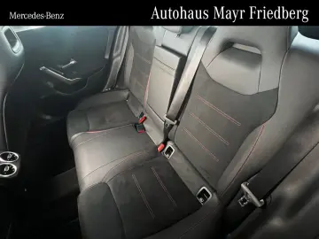 MERCEDES-BENZ CLA 250 4M AMG PREMIUM AMBIENTE KAMERA