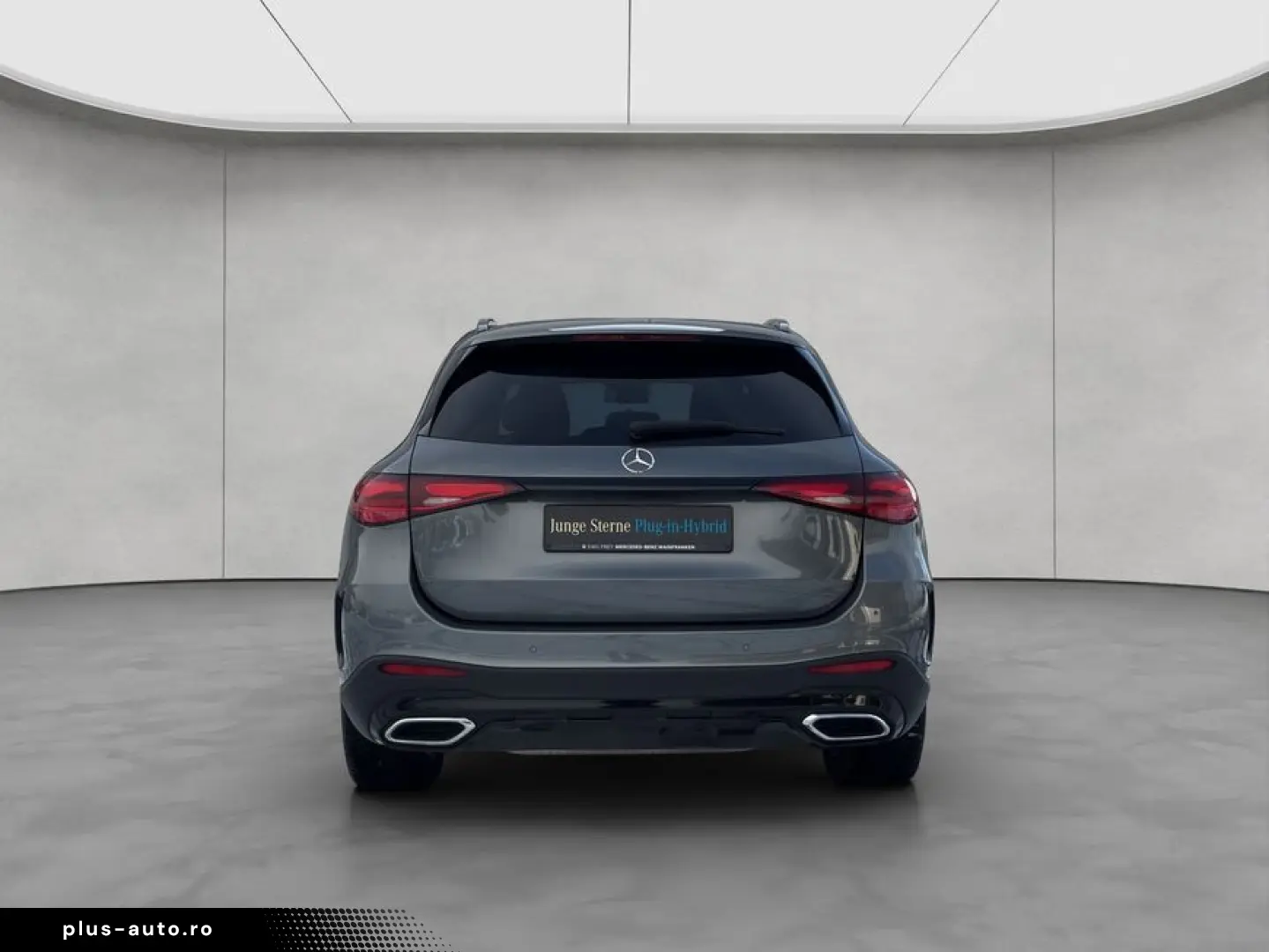 MERCEDES-BENZ GLC 300 e 4M AMG Panodach Dig.Light 360