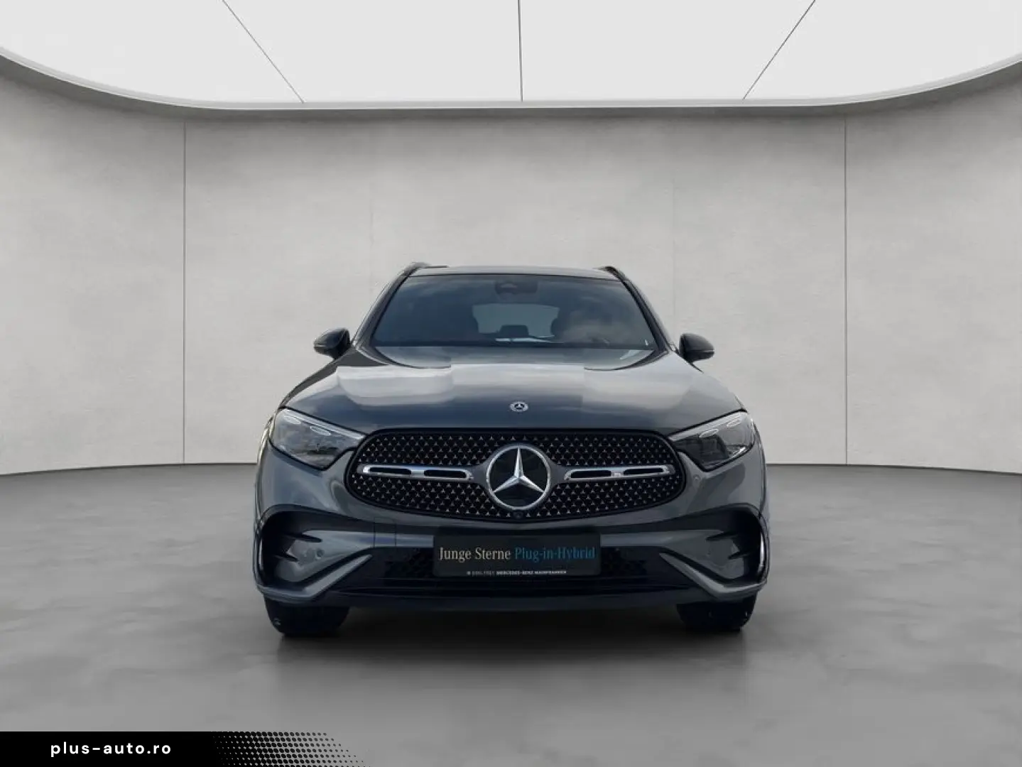 MERCEDES-BENZ GLC 300 e 4M AMG Panodach Dig.Light 360