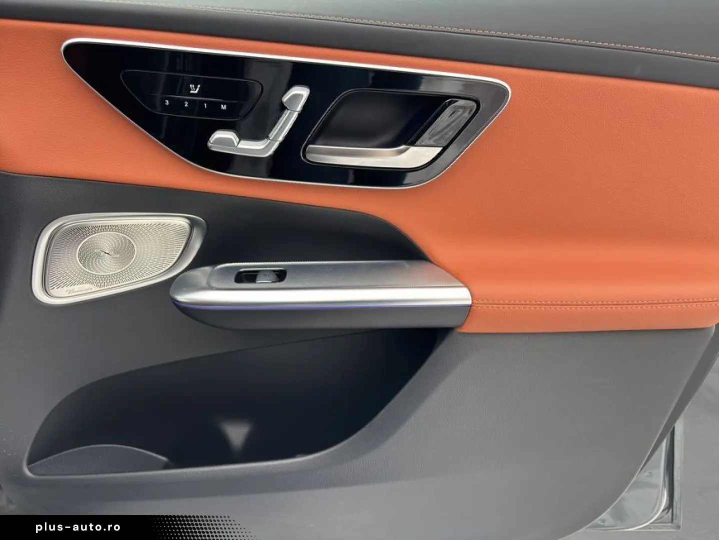 MERCEDES-BENZ GLC 300 e 4M AMG Panodach Dig.Light 360