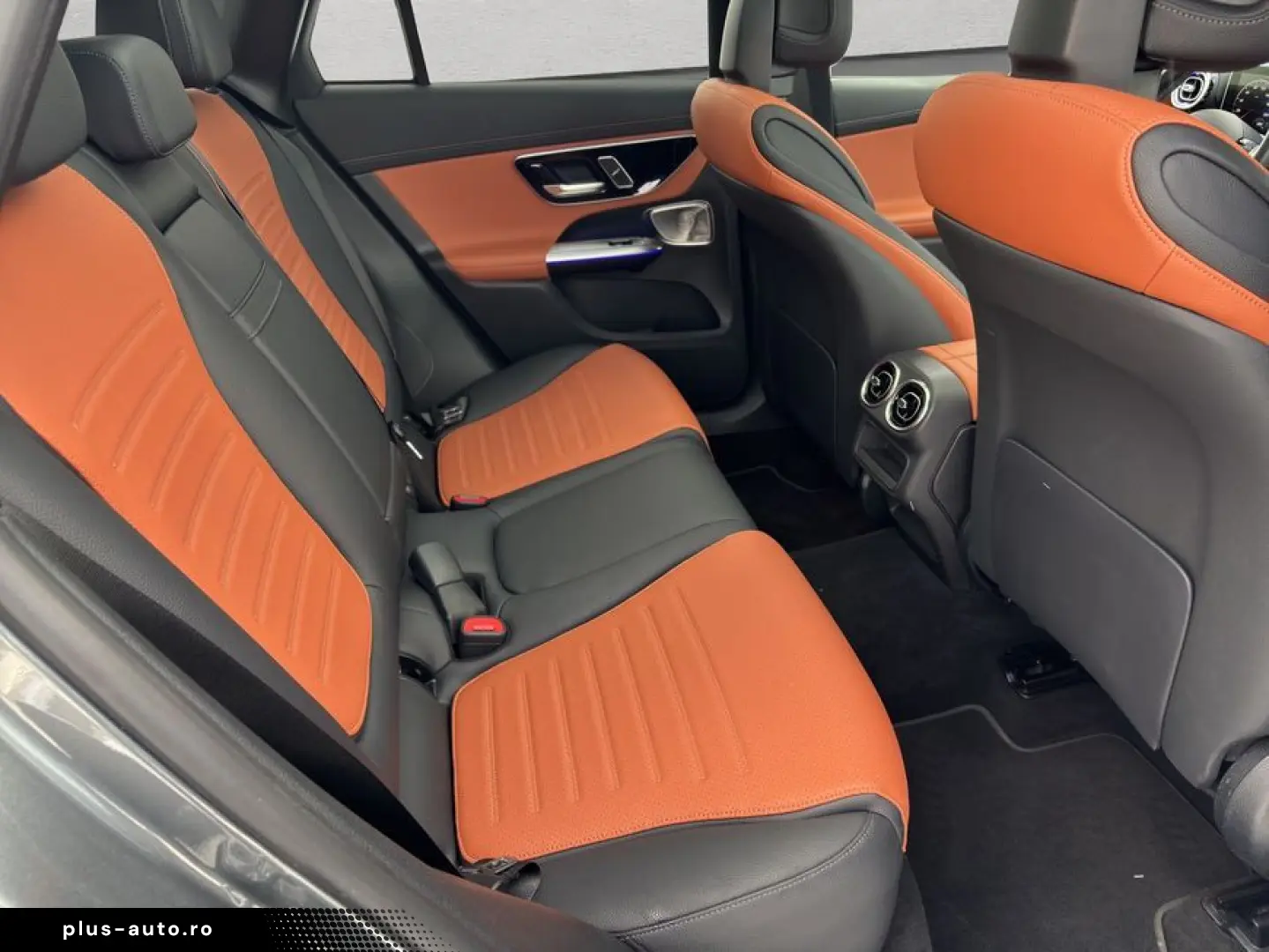 MERCEDES-BENZ GLC 300 e 4M AMG Panodach Dig.Light 360