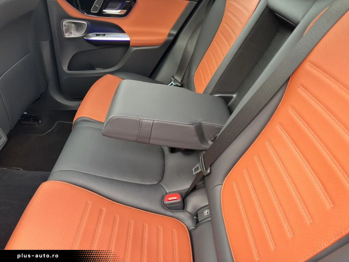 MERCEDES-BENZ GLC 300 e 4M AMG Panodach Dig.Light 360