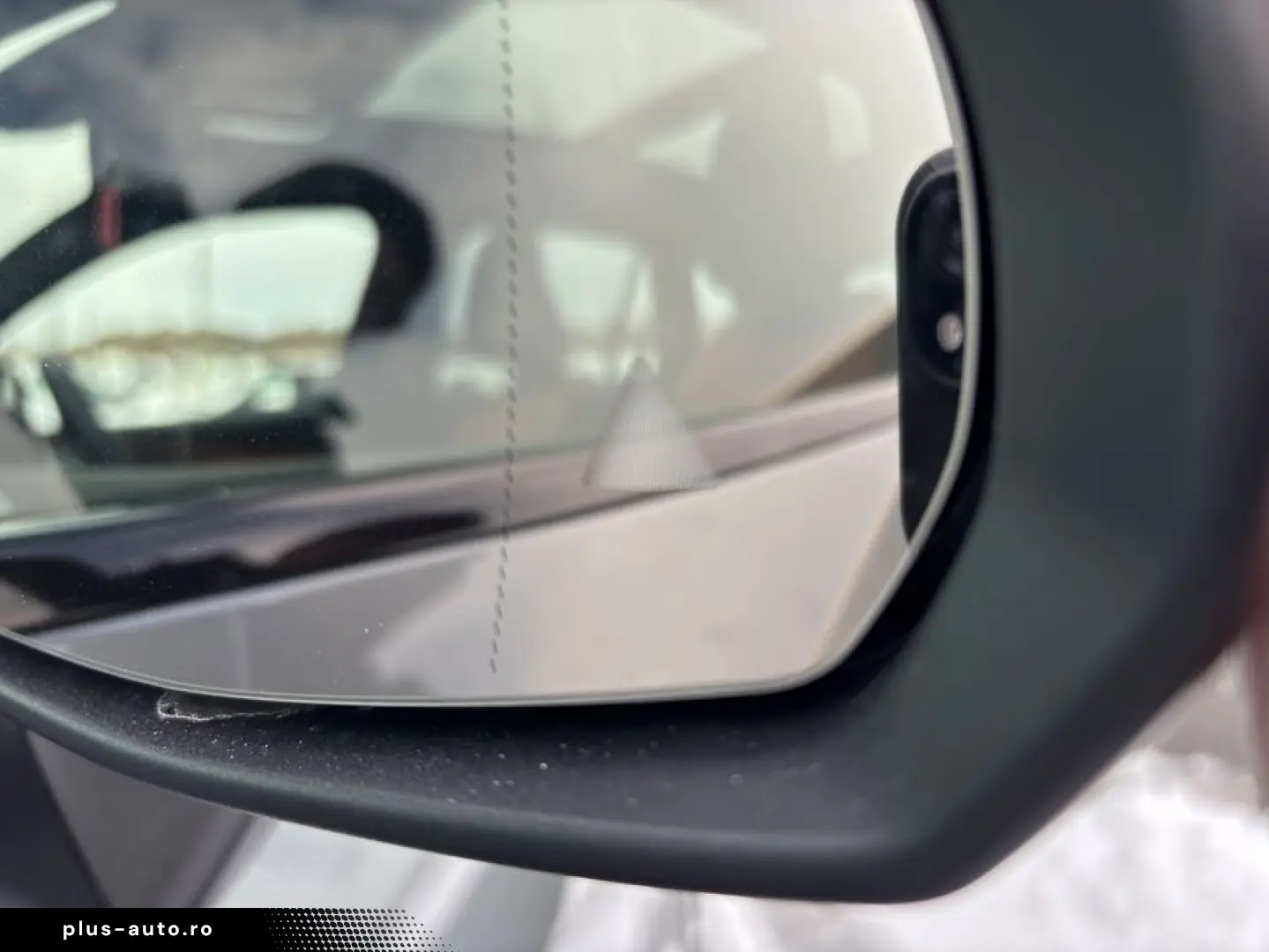 MERCEDES-BENZ GLC 300 e 4M AMG Panodach Dig.Light 360