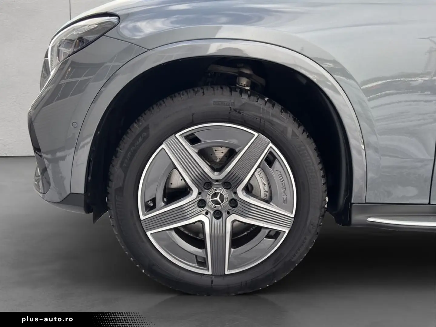 MERCEDES-BENZ GLC 300 e 4M AMG Panodach Dig.Light 360