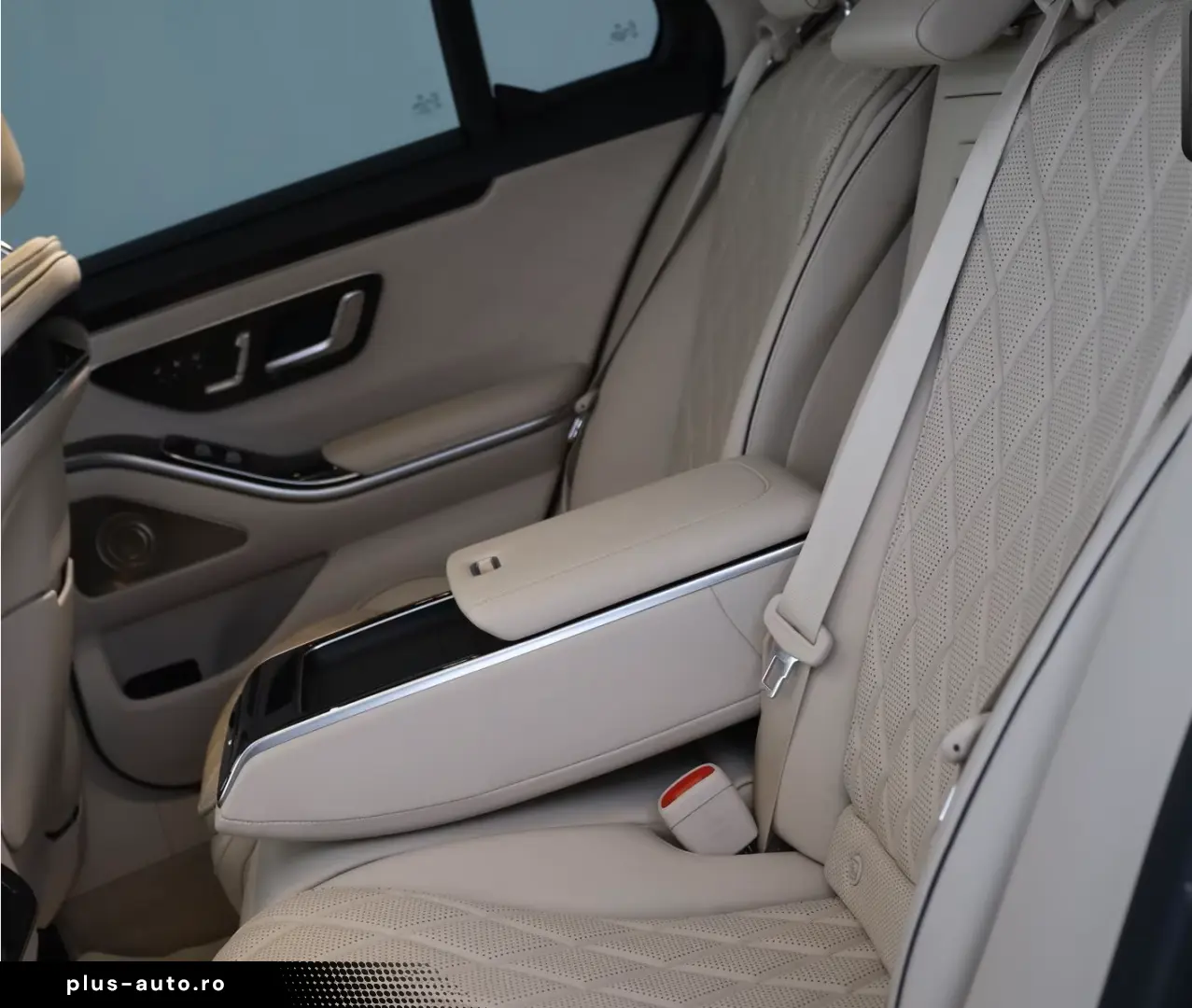 Mercedes-Benz S 580 e 4M AMG EXKLUSIV MASSAGE