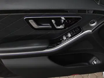 Mercedes-Benz S 400 d 4M AMG PANORAMA DISTRONIC