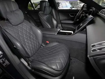 Mercedes-Benz S 400 d 4M AMG PANORAMA DISTRONIC
