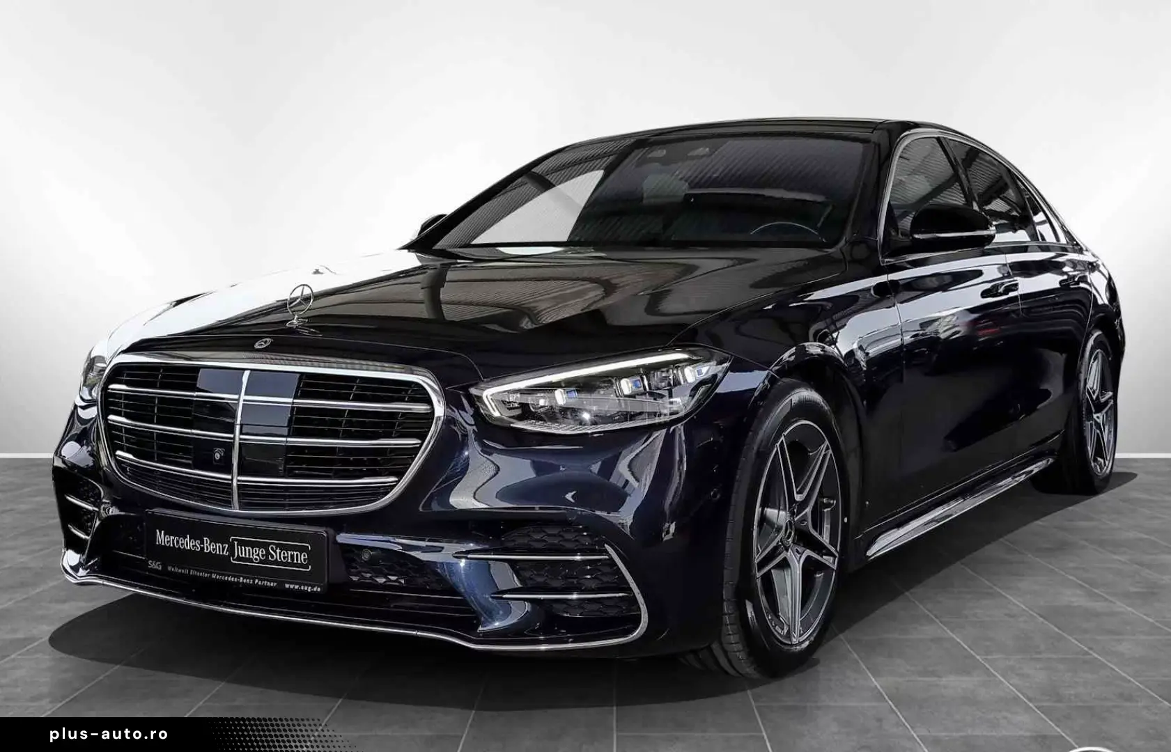 Mercedes-Benz S 400 d 4M AMG PANORAMA DISTRONIC