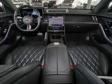 Mercedes-Benz S 400 d 4M AMG PANORAMA DISTRONIC