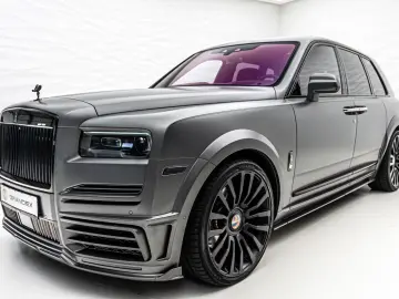 ROLLS ROYCE Cullinan Black Badge MANSORY Starlight R24