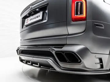 ROLLS ROYCE Cullinan Black Badge MANSORY Starlight R24