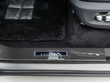 ROLLS ROYCE Cullinan Black Badge MANSORY Starlight R24