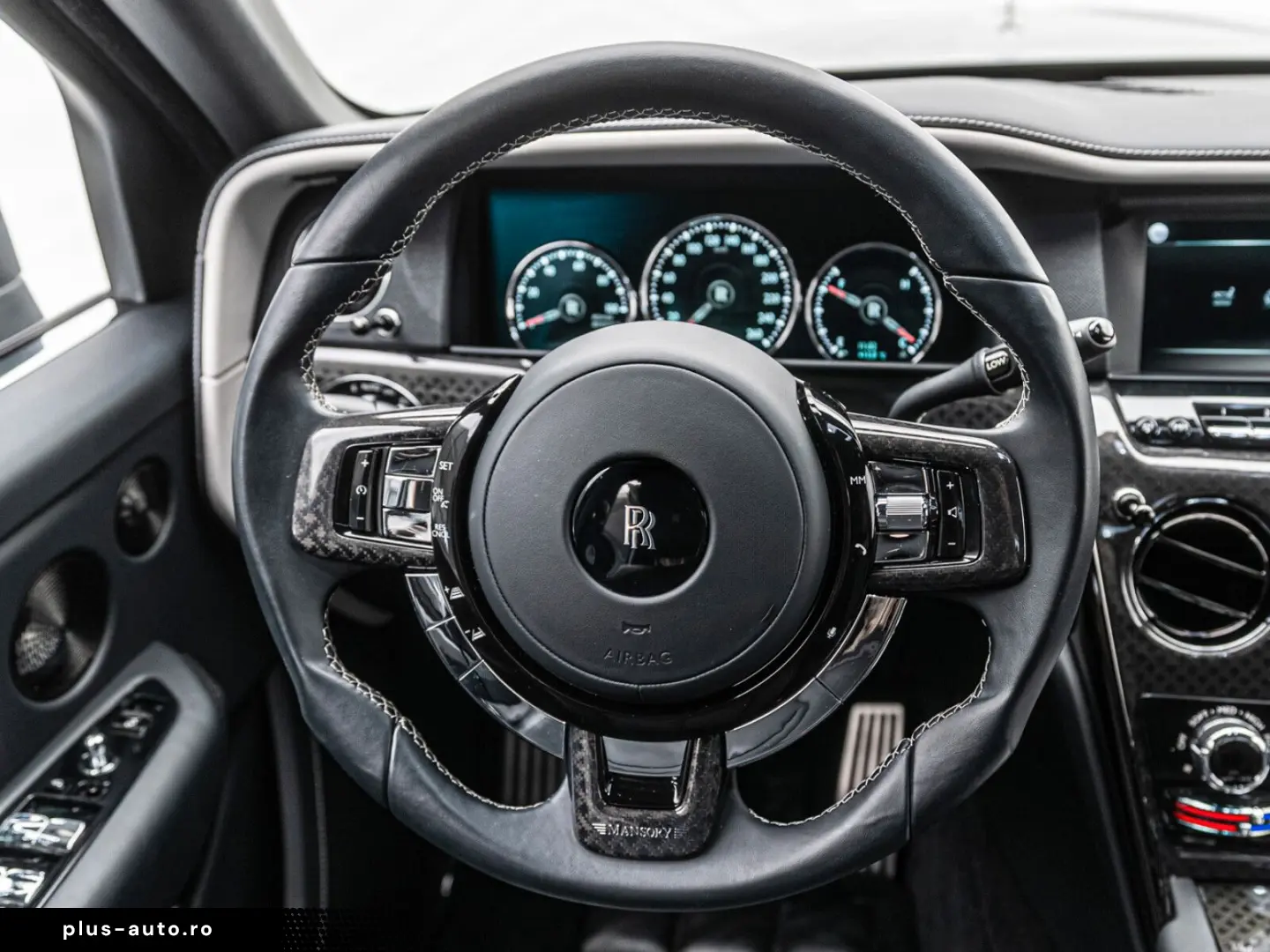 ROLLS ROYCE Cullinan Black Badge MANSORY Starlight R24