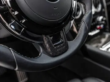 ROLLS ROYCE Cullinan Black Badge MANSORY Starlight R24