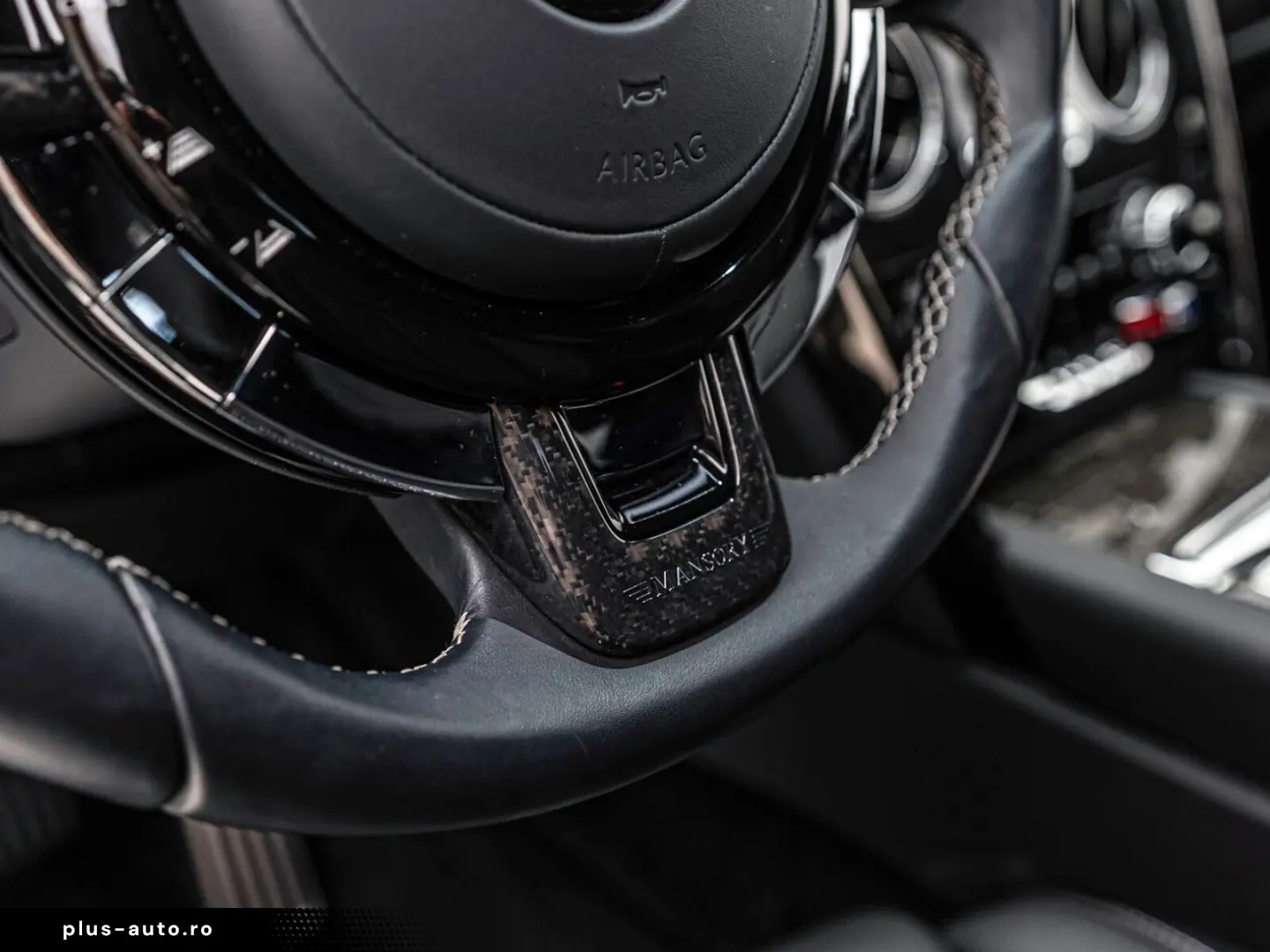 ROLLS ROYCE Cullinan Black Badge MANSORY Starlight R24