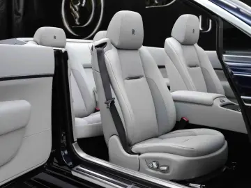 ROLLS ROYCE Dawn Onyx Concept