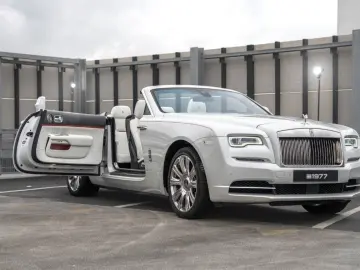 ROLLS ROYCE Dawn  Inspired by Fashion Edition