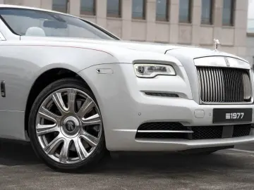 ROLLS ROYCE Dawn  Inspired by Fashion Edition