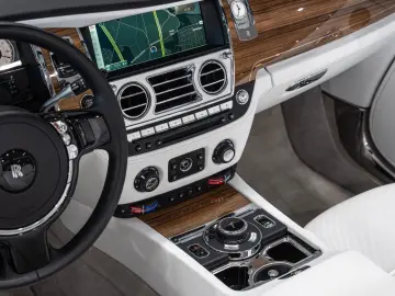 ROLLS ROYCE Dawn BESPOKE MASSAGE HEAD-UP 21 LM TV SOFT-CLOSE