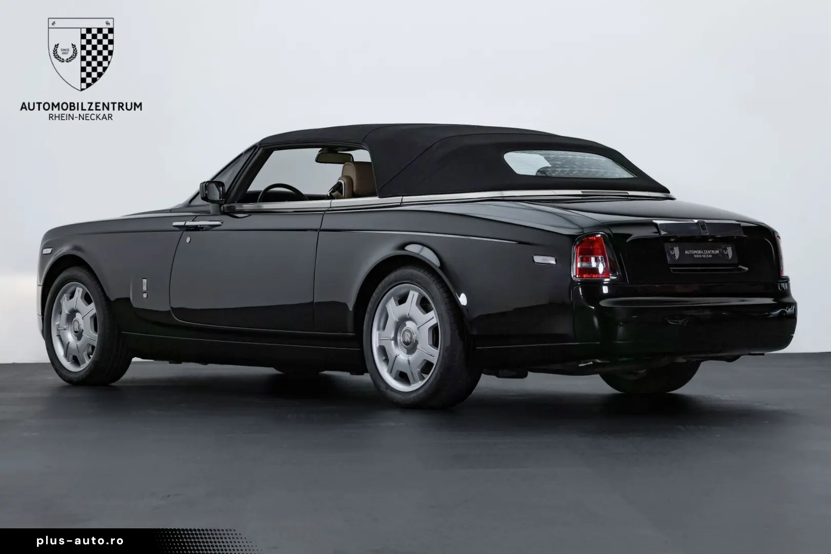 ROLLS ROYCE Phantom Drophead 1 of 50 Picnic Humper