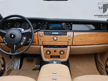 ROLLS ROYCE Phantom Drophead 1 of 50 Picnic Humper