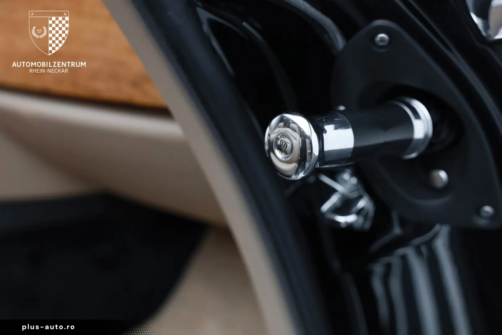 ROLLS ROYCE Phantom Drophead 1 of 50 Picnic Humper